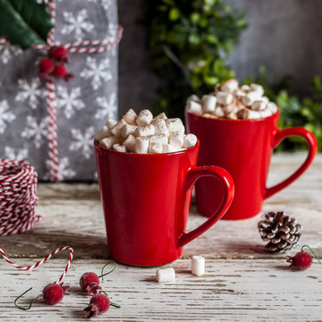 Christmas Hot Chocolate with Marshmallows