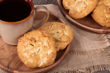 White Chocolate Chip Macadamia Nut Cookies