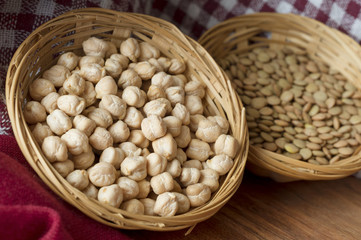 Straw Bowls Full Of Chickpeas And Green Lentils