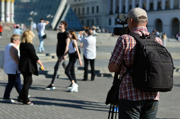 operator shoots people