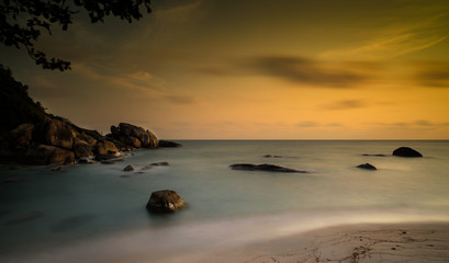 Fototapeta na wymiar Sunrise in the tropical island - Ko Samui - Thailand 