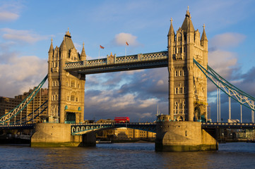 Fototapeta na wymiar British coach over London Tower Bridge