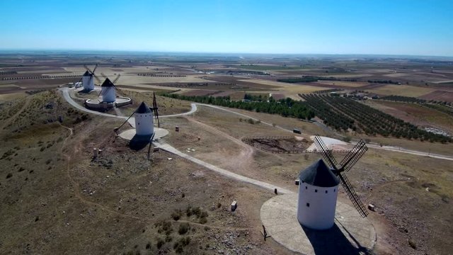 Molinos de viento en Alc&aacute;zar de San Juan, Ciudad Real