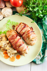 Chicken breast stuffed with champignon