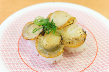 回転寿司 焼きホタテ