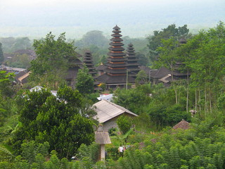 Bali. Templo madre de Besakih (Templo hindú en Indonesia)