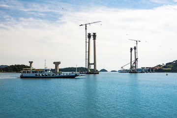 Jeollanam-do sinan-gun jeom-am  wharf Bridge while at work