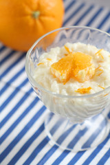 Rice porridge with orange