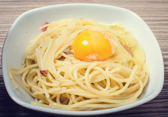 Spaghetti with eggs