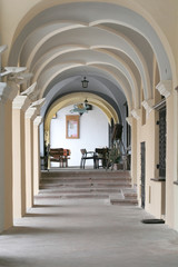 Obraz premium Arcade passage in Kazimierz Dolny