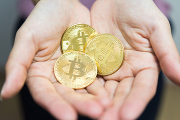 ビットコイン