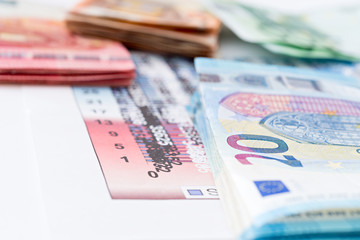 Financing graphics with money