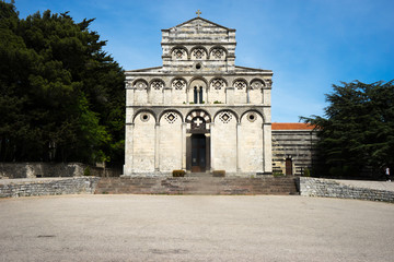 Fototapeta na wymiar Klosterkirche San Pietro di Sorres, Sardinien