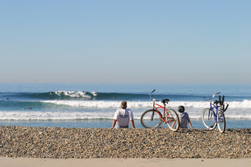 親子　サイクリング　サーフィン　波　surfing