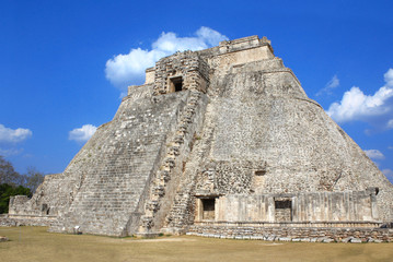 Fototapeta na wymiar Pyramid of the Magician, Uxmal, Yucatan, Mexico