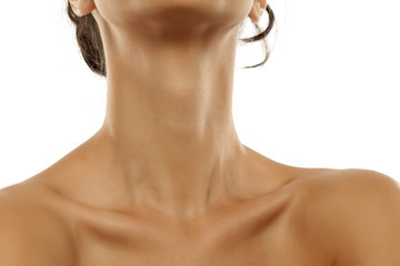Woman's neck and bare shoulders - obrazy, fototapety, plakaty