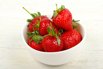 Strawberry in the bowl