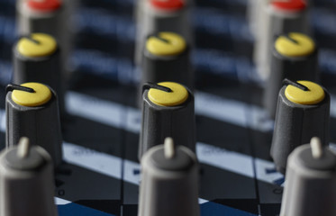 Audio Controller