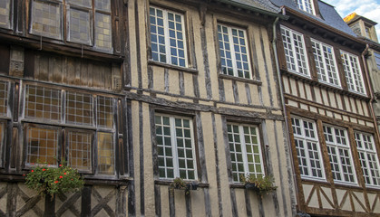 Fototapeta premium Dinan. Maisons à colombages. Côtes d'Armor. Bretagne