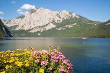 Naklejka na ściany i meble Altausseer See, der schönste Alpensee Österreichs