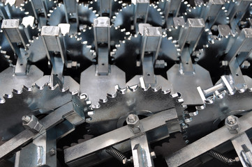 ganci per linee di trasporto industriale