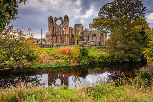 Elgin Cathedral above River Lossie / The medieval ruin of Elgin Cathedral was built on the banks of the River Lossie in the thirteenth century