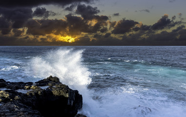 Fototapeta premium Dramatic sunrise over the ocean before storm - Lanzarote, Canary Islands 