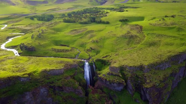 Luftaufnahme Island Wasserfall Gljufrabui
