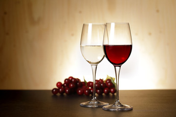 ワイン　Red and white wine image
