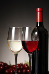 ワイン　Red and white wine image