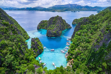 Coron, Palawan, Filippijnen, luchtfoto van Kayangan Lake.