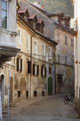 Fototapeta na wymiar Slovenia,Lubiana,la città vecchia,un vicolo.