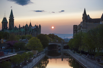 Sunset over Ottawa - obrazy, fototapety, plakaty