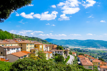Fototapeta na wymiar view of Cortona, medieval town in Tuscany, Italy