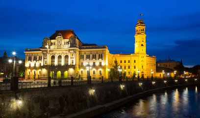 Naklejka na ściany i meble Oradea City Hall and quay in night