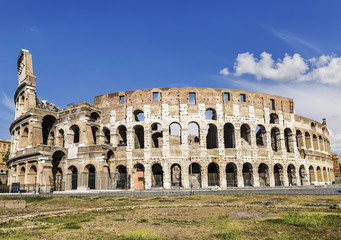 Fototapeta premium View of the Colosseum, Rome, Italy