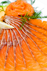 sliced smoked salmon