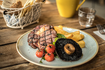 Steak & Chips