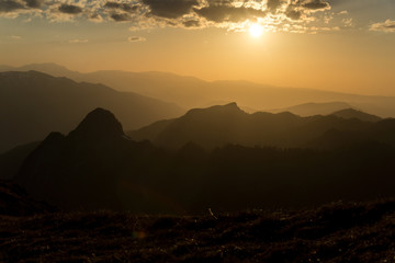 Obraz premium The mountain range of the Big Thach natural park. Adygea