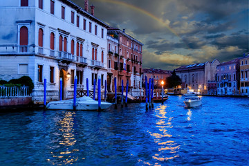 Fototapeta na wymiar Sunset Rainbow in Venice