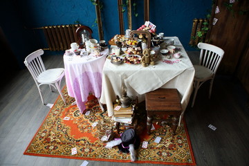 decorations for a mad tea party Alice in Wonderland