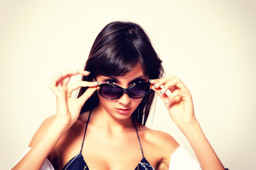 tanned woman portrait with sunglasses