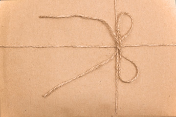 Envelope kraft paper tied with string