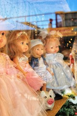 Obraz na płótnie Canvas Showcase of dolls in Lisbon