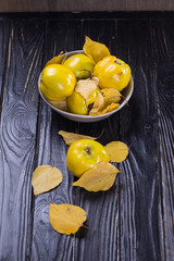 quince is autumn fruits