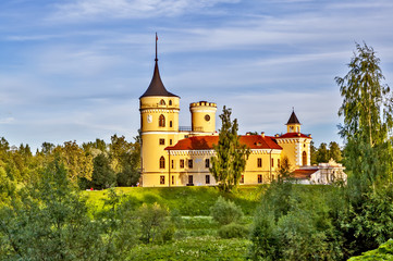 Obraz premium Замок Бип. Павловск. Санкт-Петербург