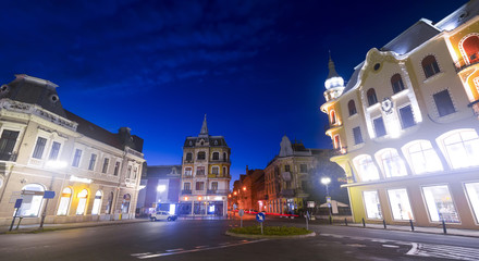Fototapeta na wymiar Oradea city in night