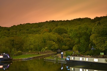 Night photo of an Aqueduct