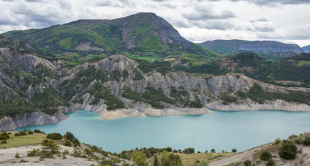 Fototapeta premium Lake Serre-Poncon in France