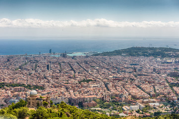Obraz premium Aerial view from Tibidabo mountain over Barcelona, Catalonia, Spain